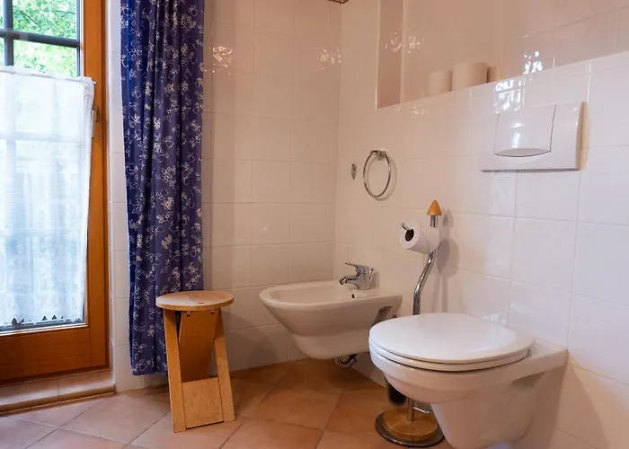 Haus Enzian * Зефельд-ін-Тіроль