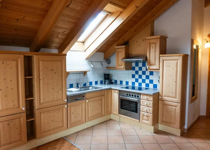 Апартаменти Haus Enzian