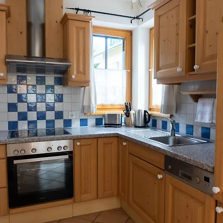 Appartement Haus Enzian Seefeld in Tirol